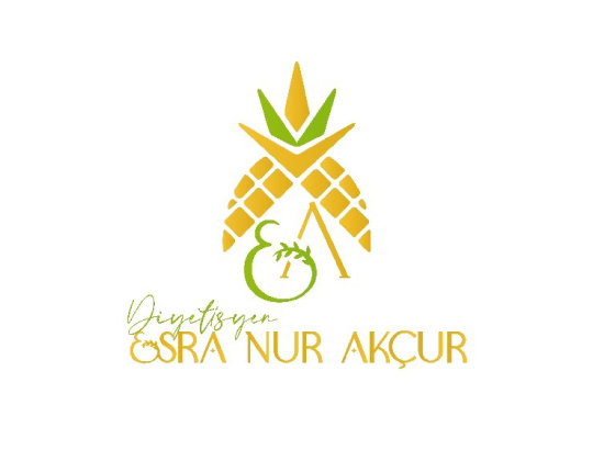 Diyetisyen Esra Nur Akçur